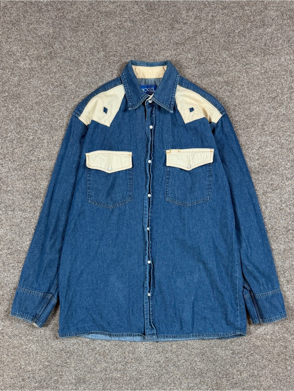Y2K Blue‎ Denim Western Button Down Long Sleeve Shirt Men’s M Pearl Snap Closure
